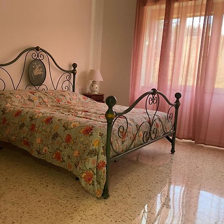 B&B Poseidon Φιουμιτσίνο Εξωτερικό φωτογραφία